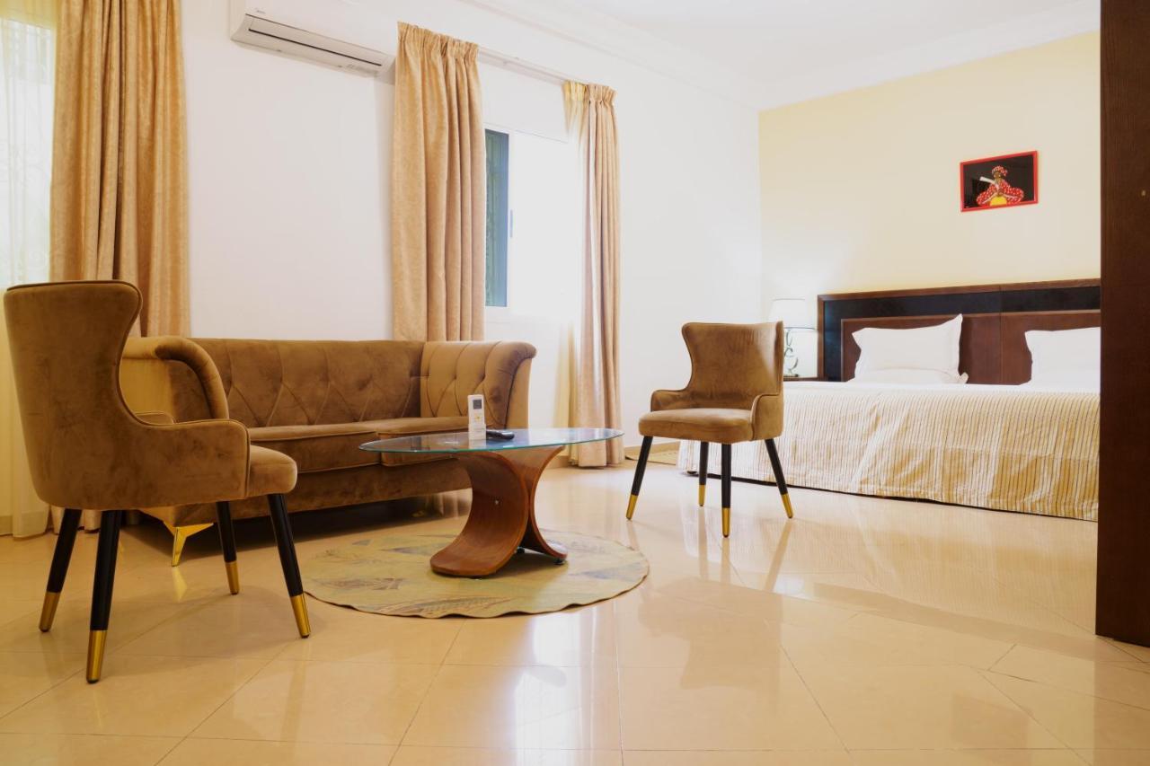 Le Feto Otel Dakar Dış mekan fotoğraf