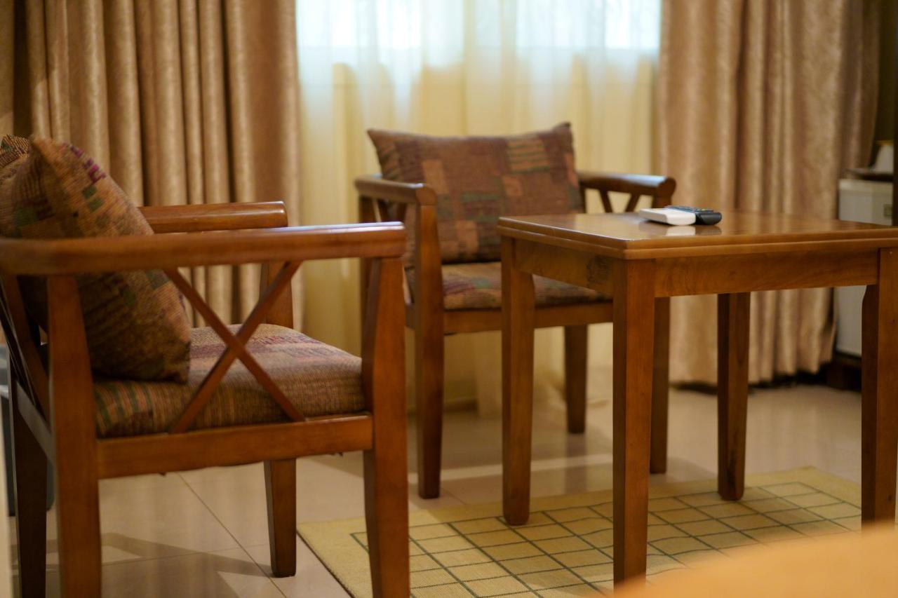 Le Feto Otel Dakar Dış mekan fotoğraf
