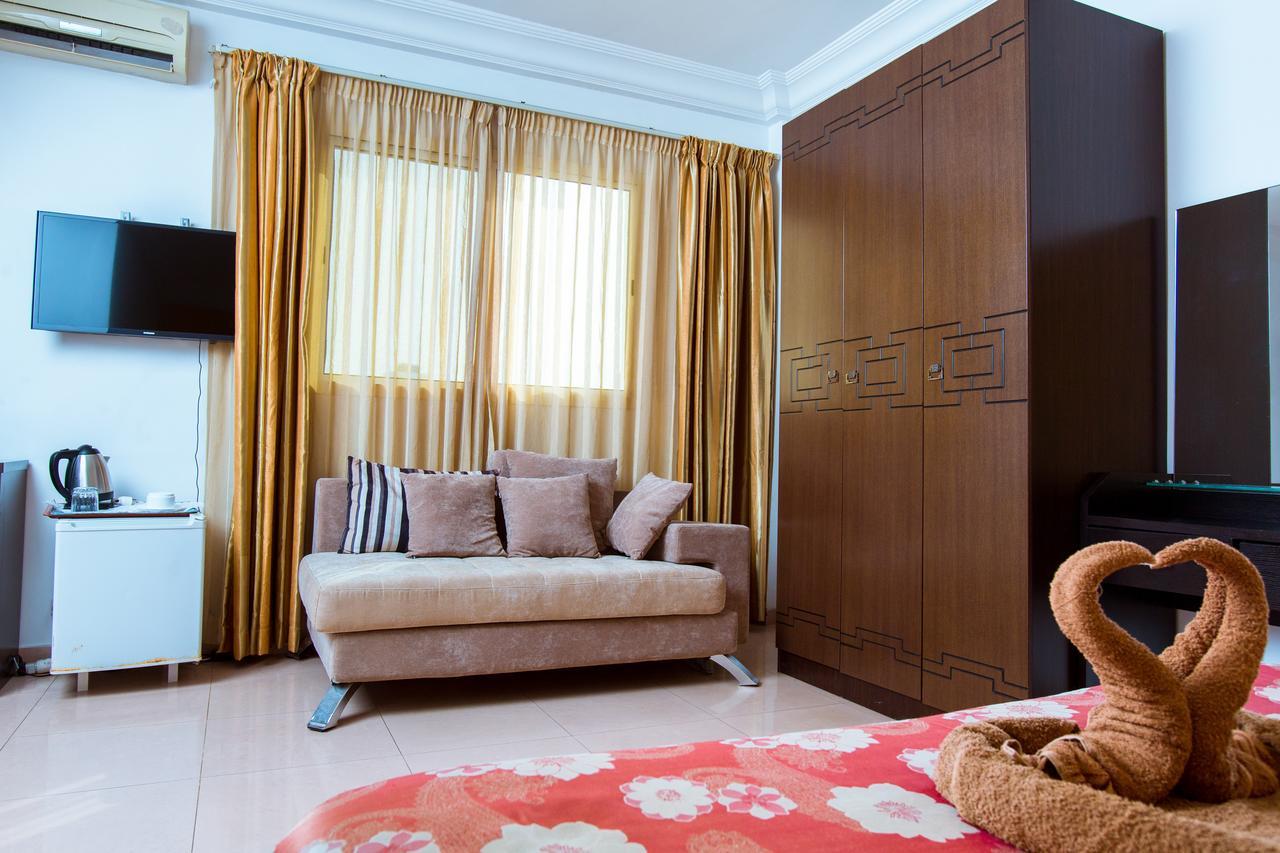 Le Feto Otel Dakar Dış mekan fotoğraf