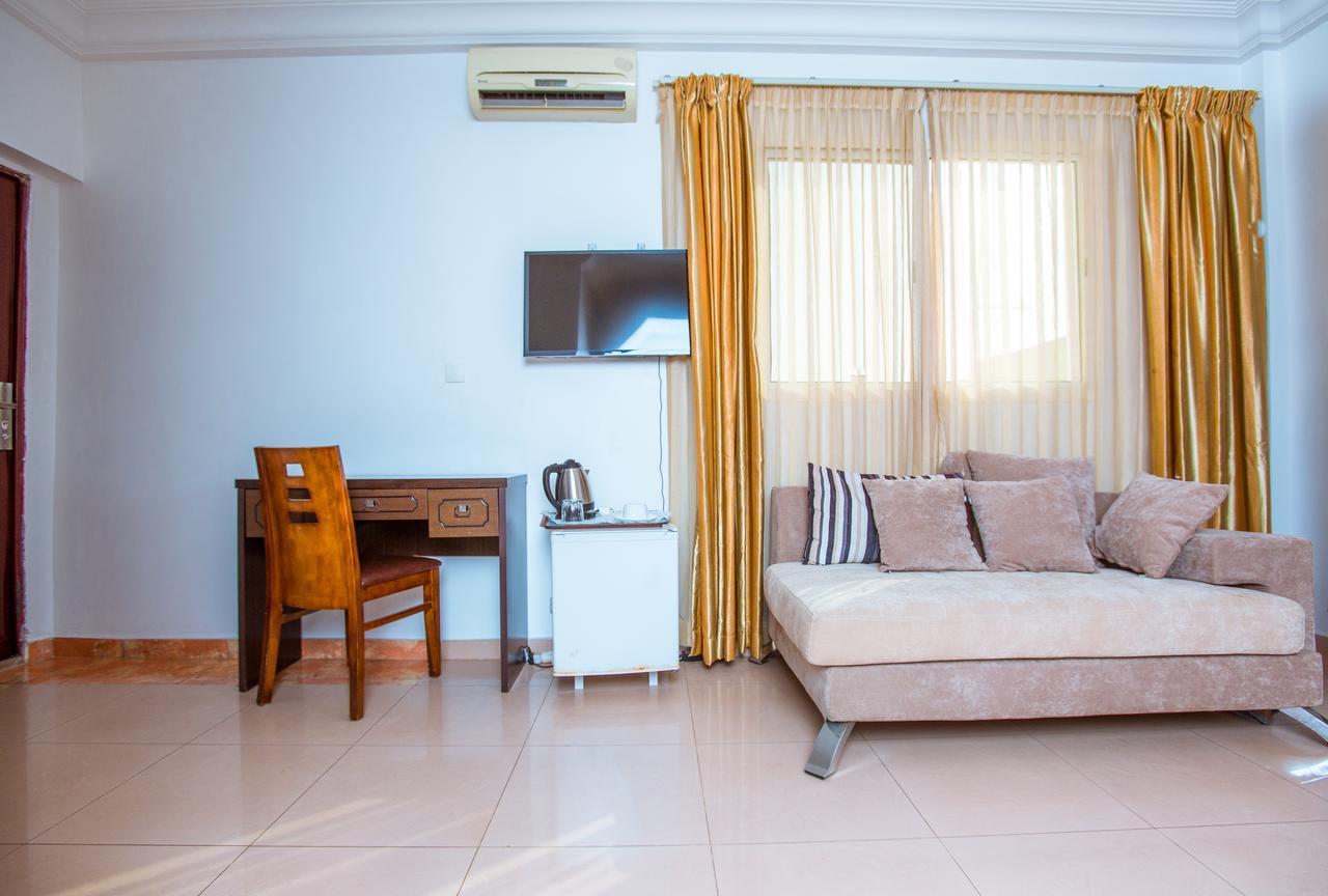 Le Feto Otel Dakar Dış mekan fotoğraf
